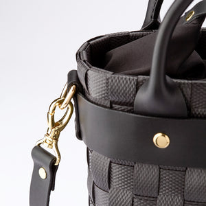 Aperlai Basket Bag / Black